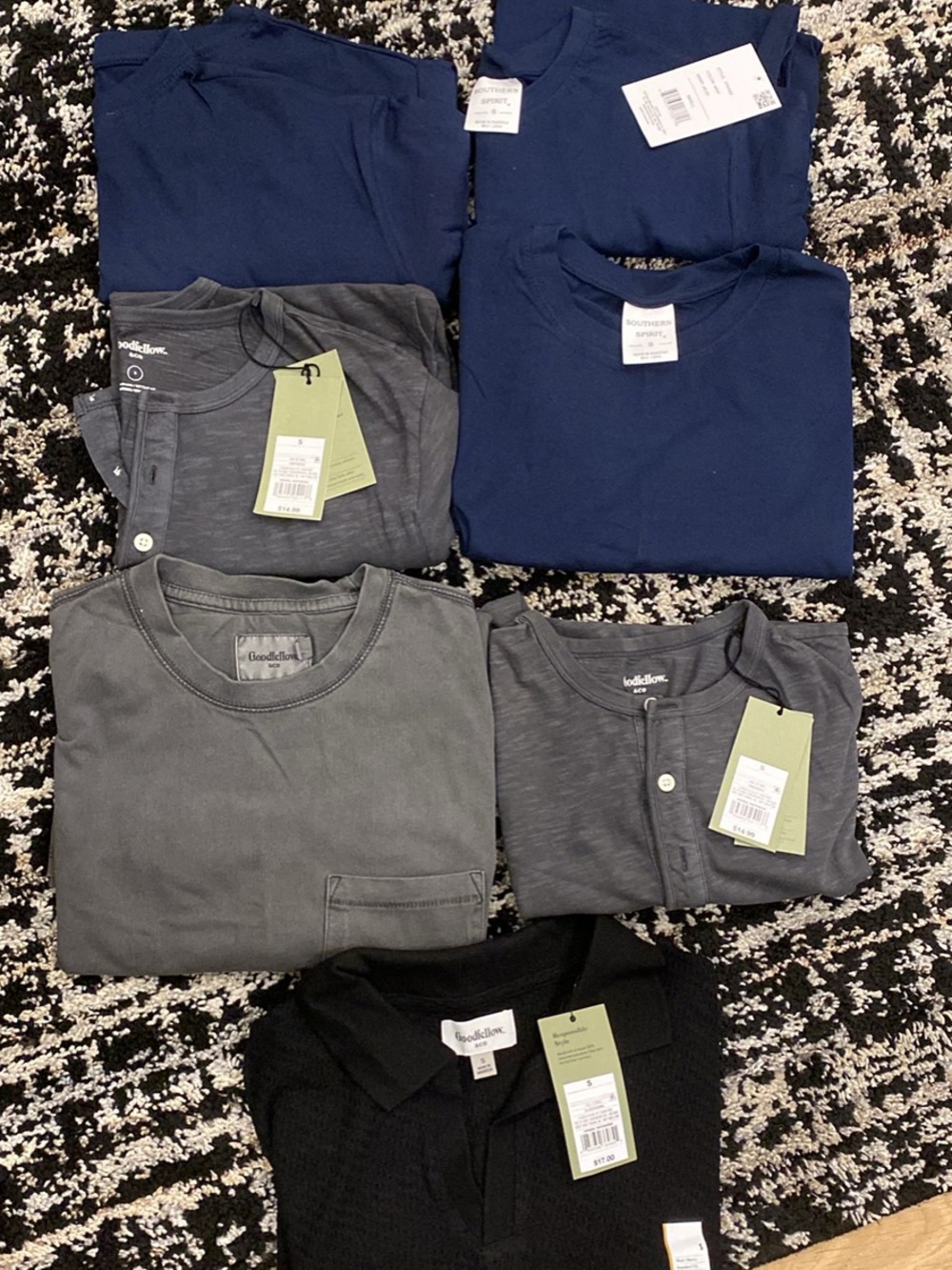 Mens size Small T-shirt bundle
